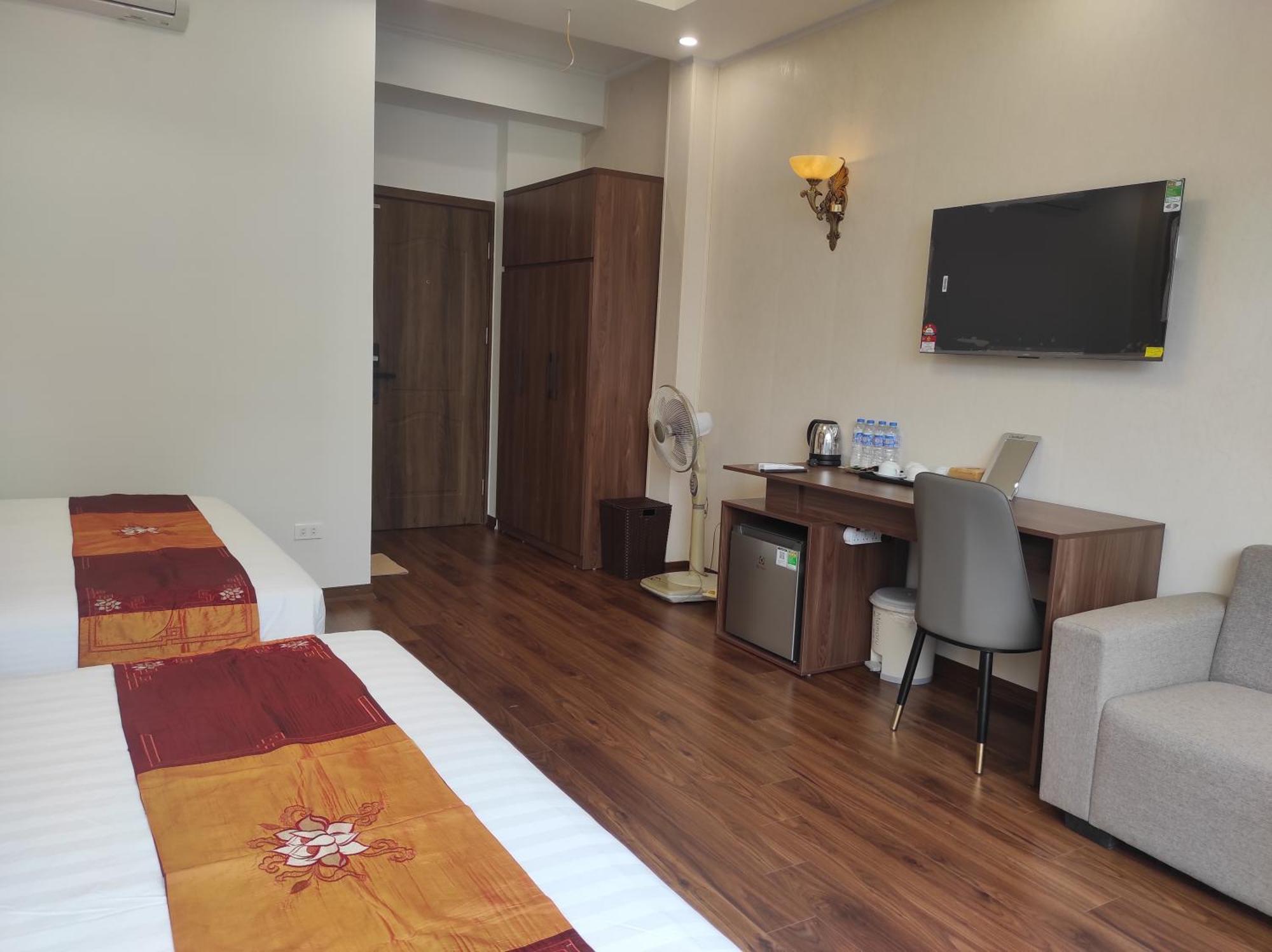 Hanoi Win Hotel & Travel, Hanoi